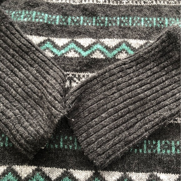 Ladies Kismet  Black, green and Gray off shoulder, fair isle sweater medium - Picture 2 of 8